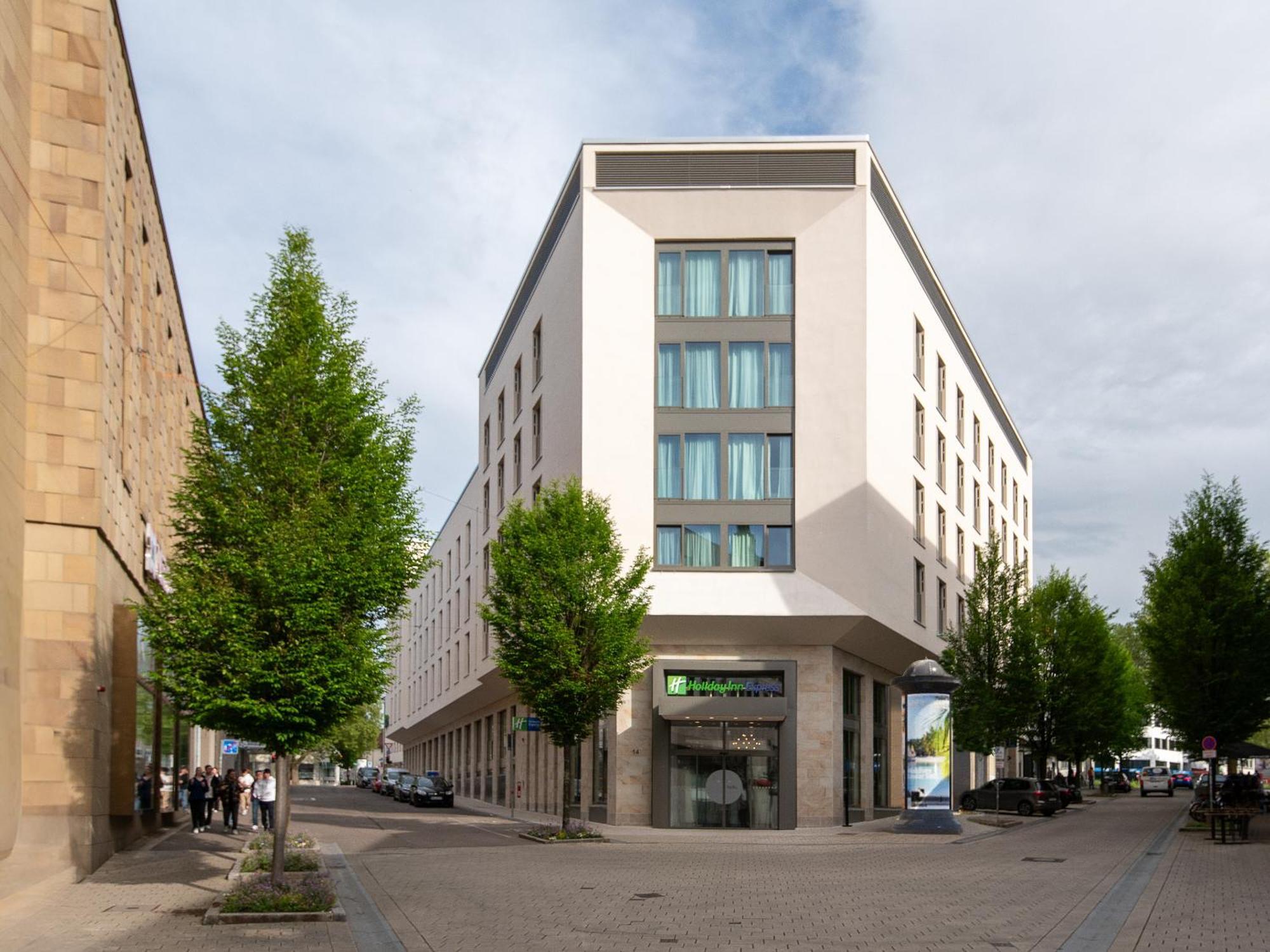 Holiday Inn Express Heilbronn By Ihg Exterior foto