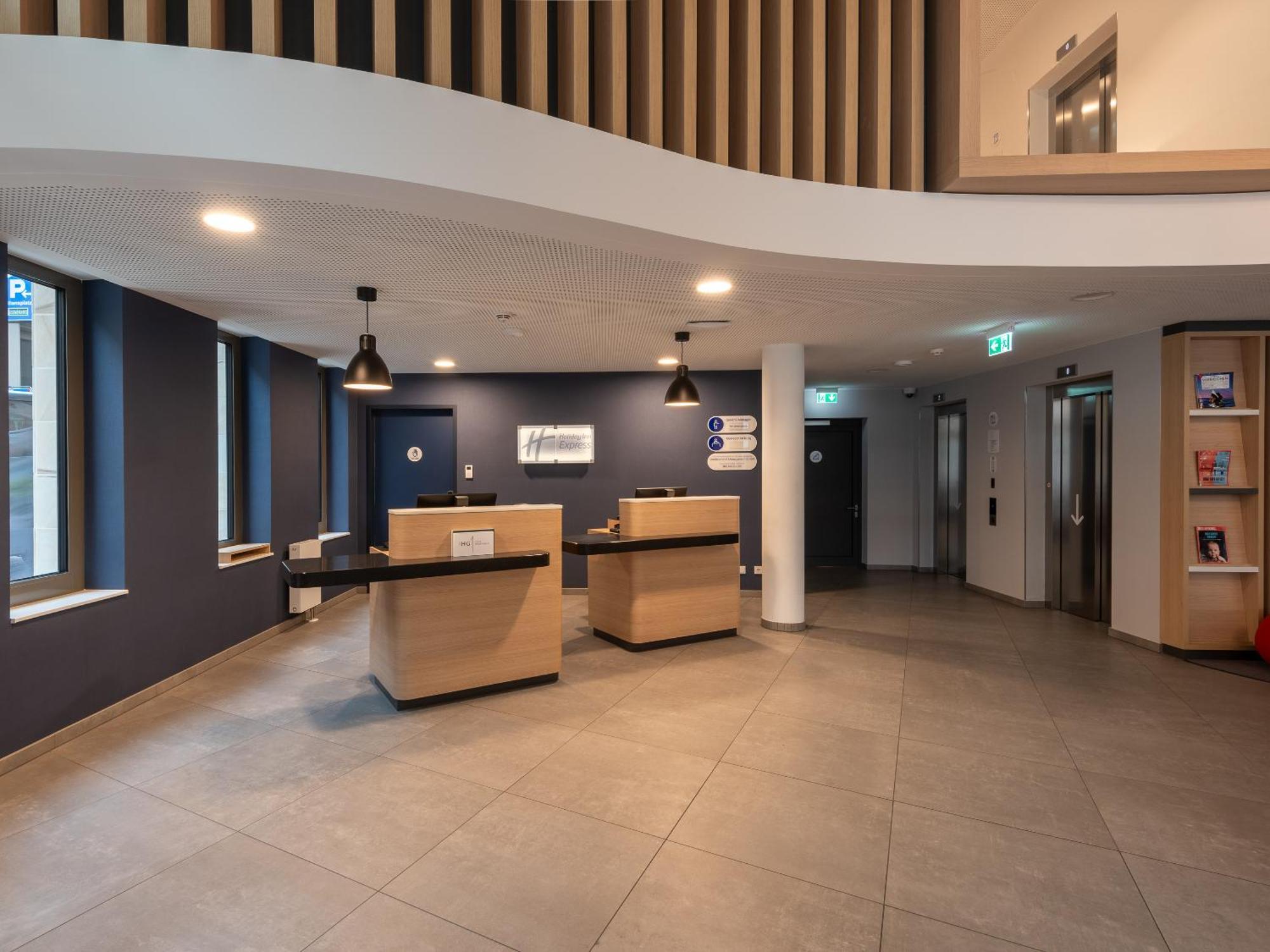 Holiday Inn Express Heilbronn By Ihg Exterior foto